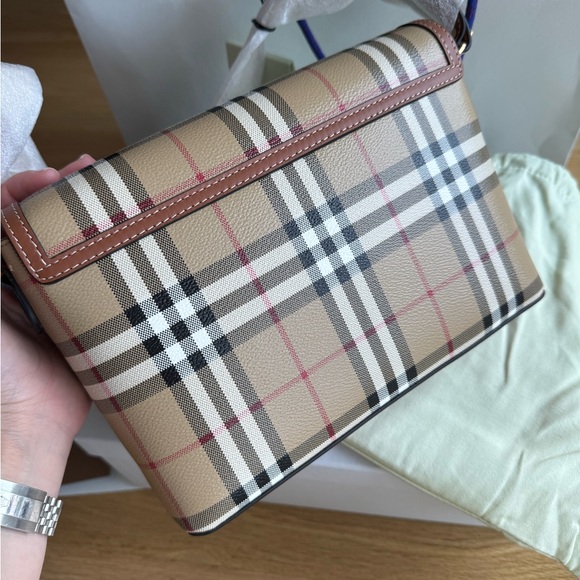 Burberry Notebook Handbag BRAND NEW - Picture 11 of 12